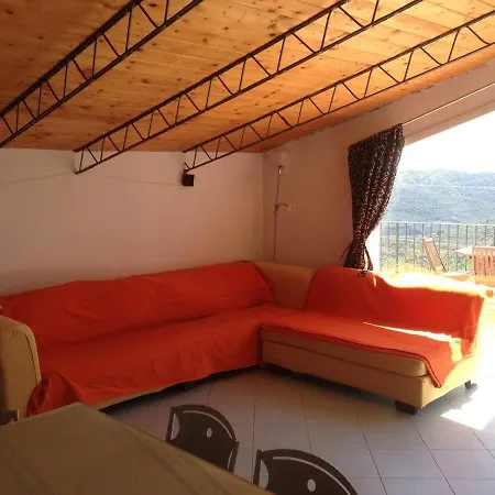 Berio Uno - Papa Apartmán *